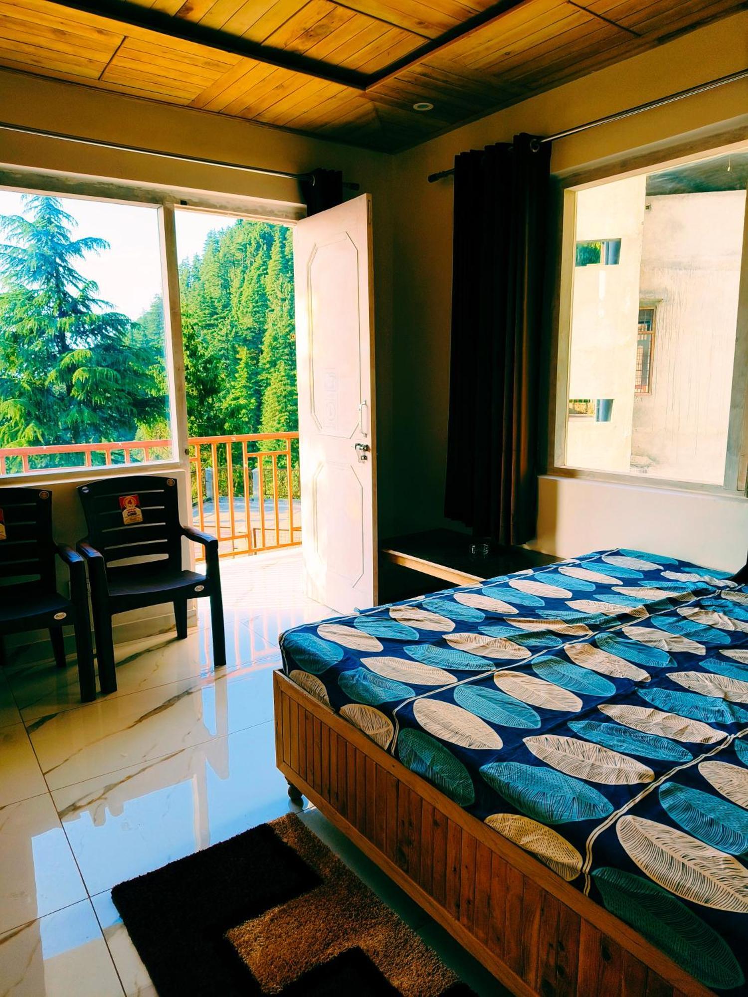 Cozy Heaven Home Stay Dalhousie-Near Fortune Park Itc Karelanu Exterior photo