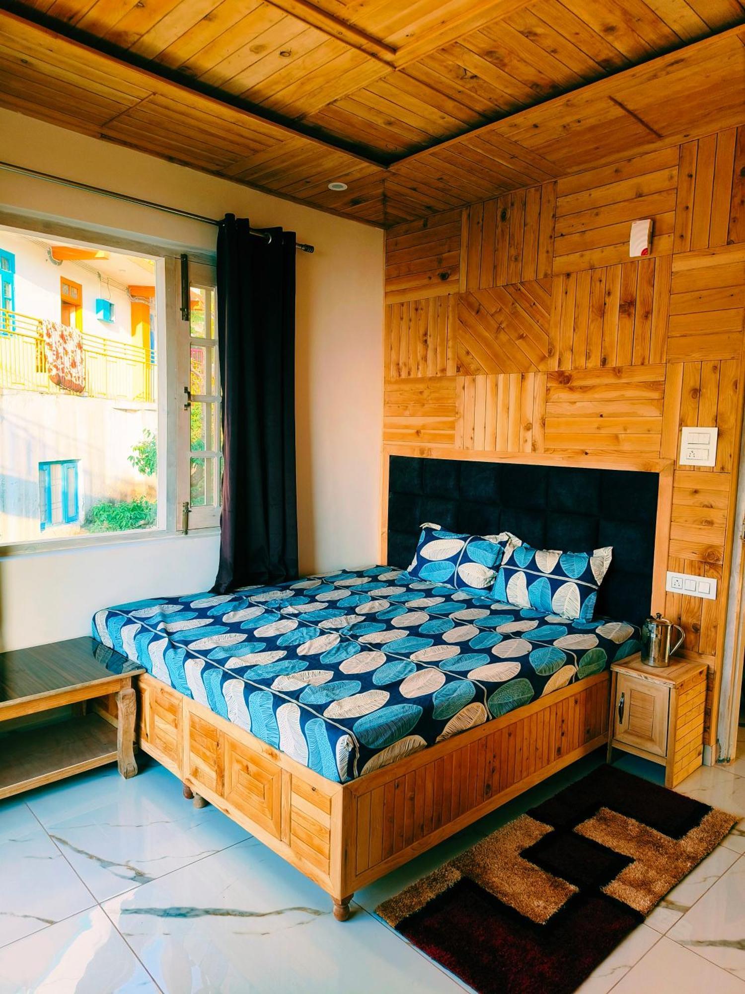 Cozy Heaven Home Stay Dalhousie-Near Fortune Park Itc Karelanu Exterior photo